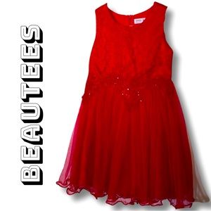Beautiful girls formal red dress size 6